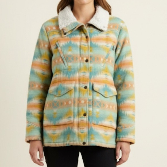 FAHERTY Bluegrass Faux Shearling Lined Jacket Coat in Golden Field Southwestern - Picture 9 of 9
